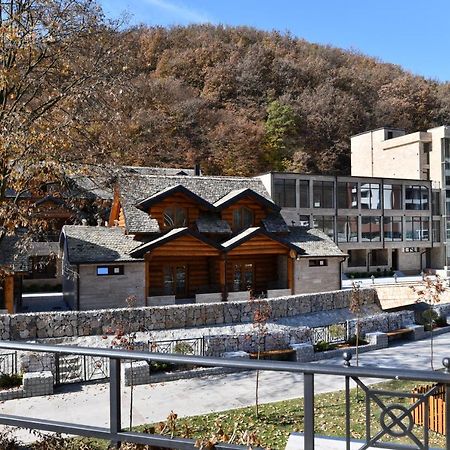 Hotel Emrovic Raj Novi Pazar Exterior foto